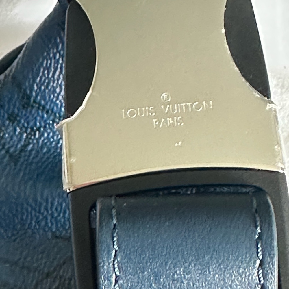 Louis Vuitton Blue Monogram Embossed Leather Shoulder Bag - Picture 11 of 16